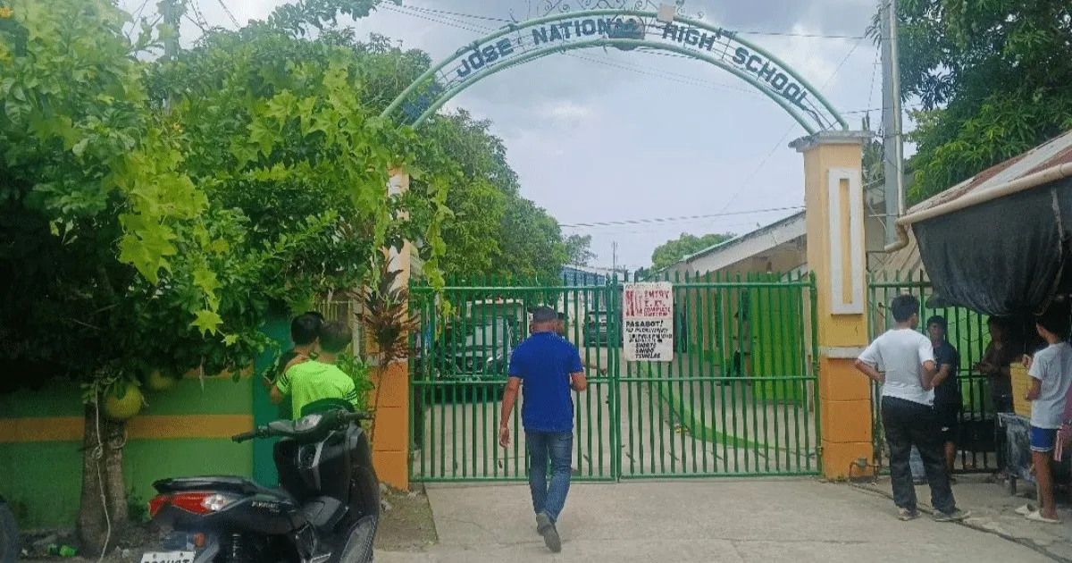 3 dead in Tacloban school shooting and suspects caught