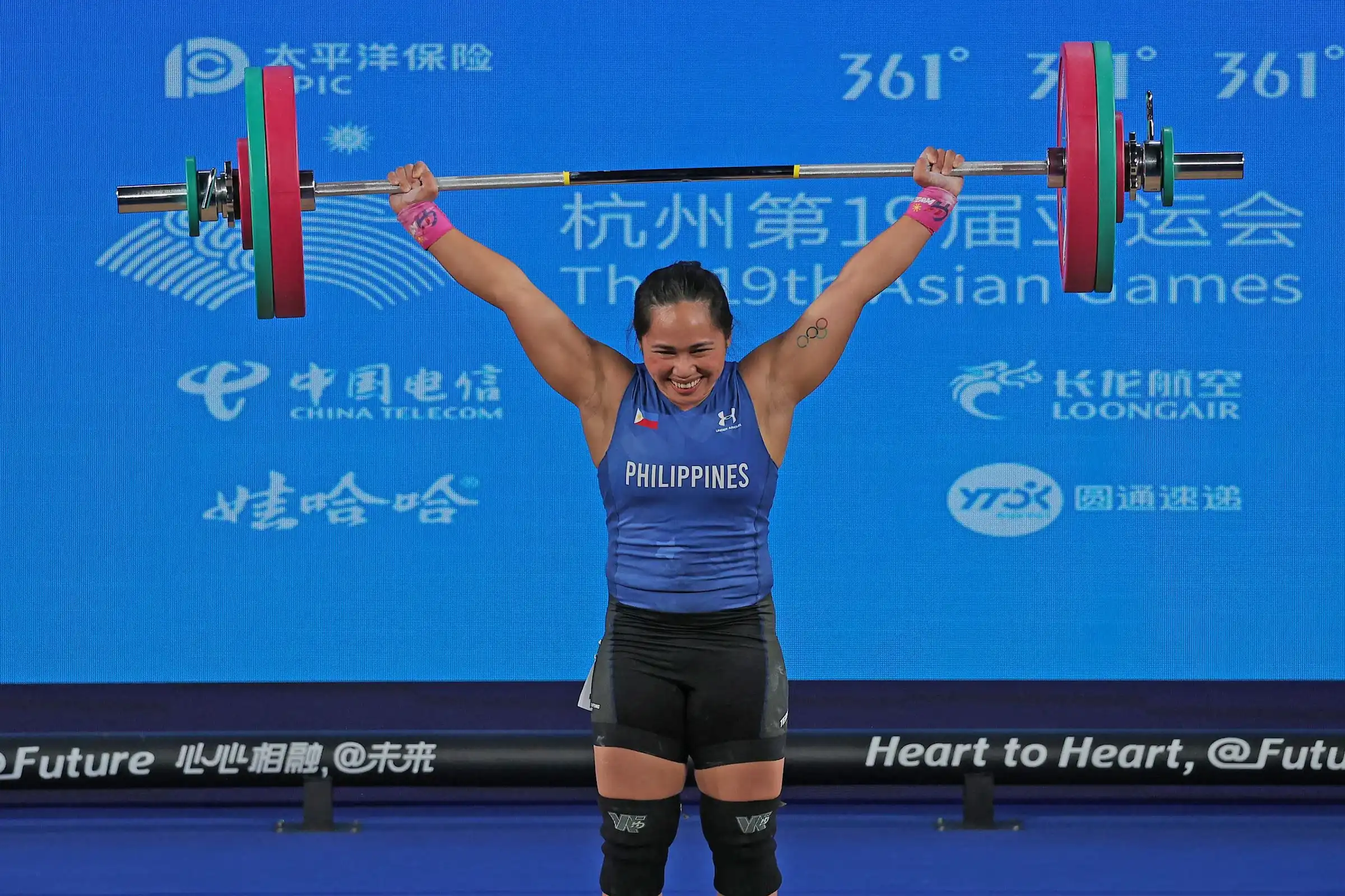 asian-games-weightlifting-diaz.webp