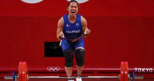 Diaz skips Olympics and molds youth lifters