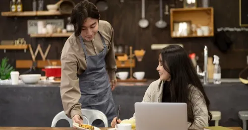 Got Php 500,000? Which Pinoy Food Franchise Should You Build?