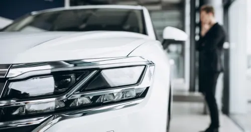 Auto sales outlook improves and CAMPI adjusts decline rate